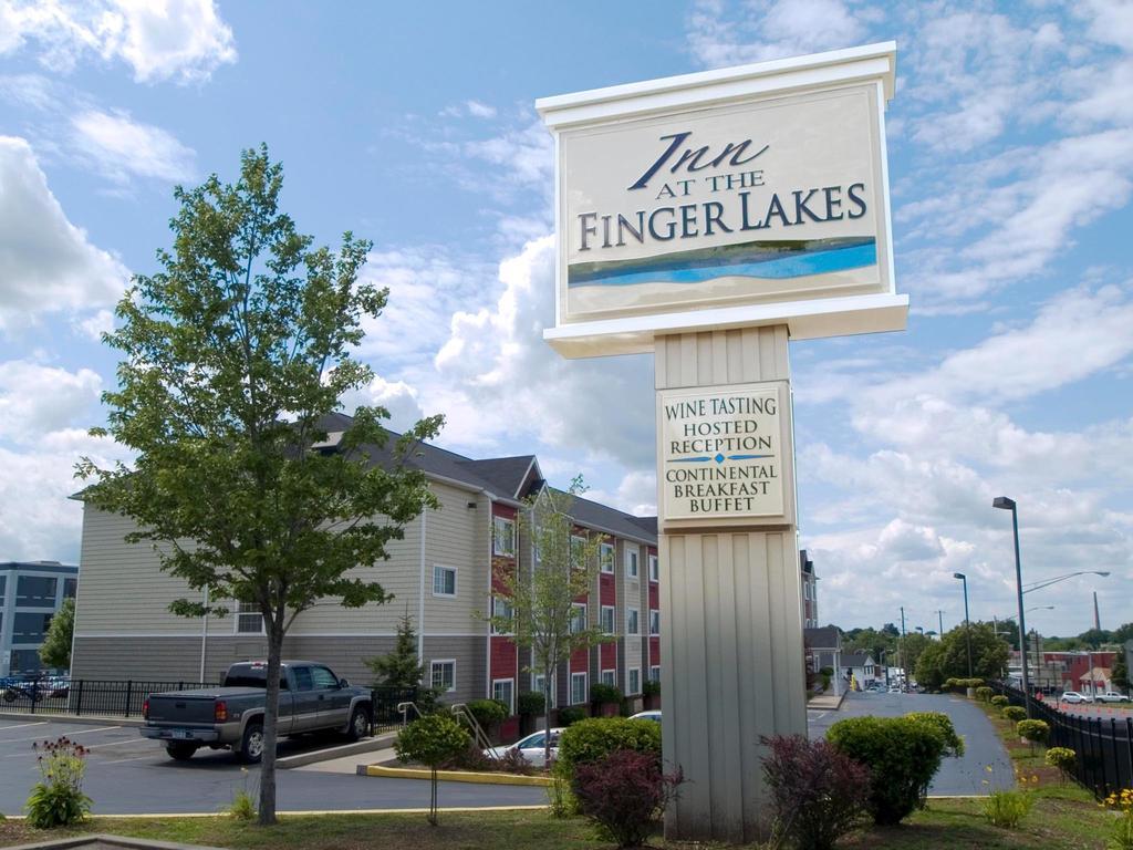 Inn At The Finger Lakes Оберн Екстер'єр фото